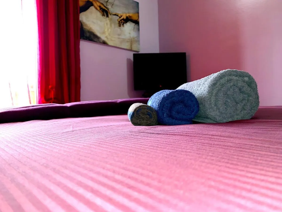 Alex Room Airport Elmas