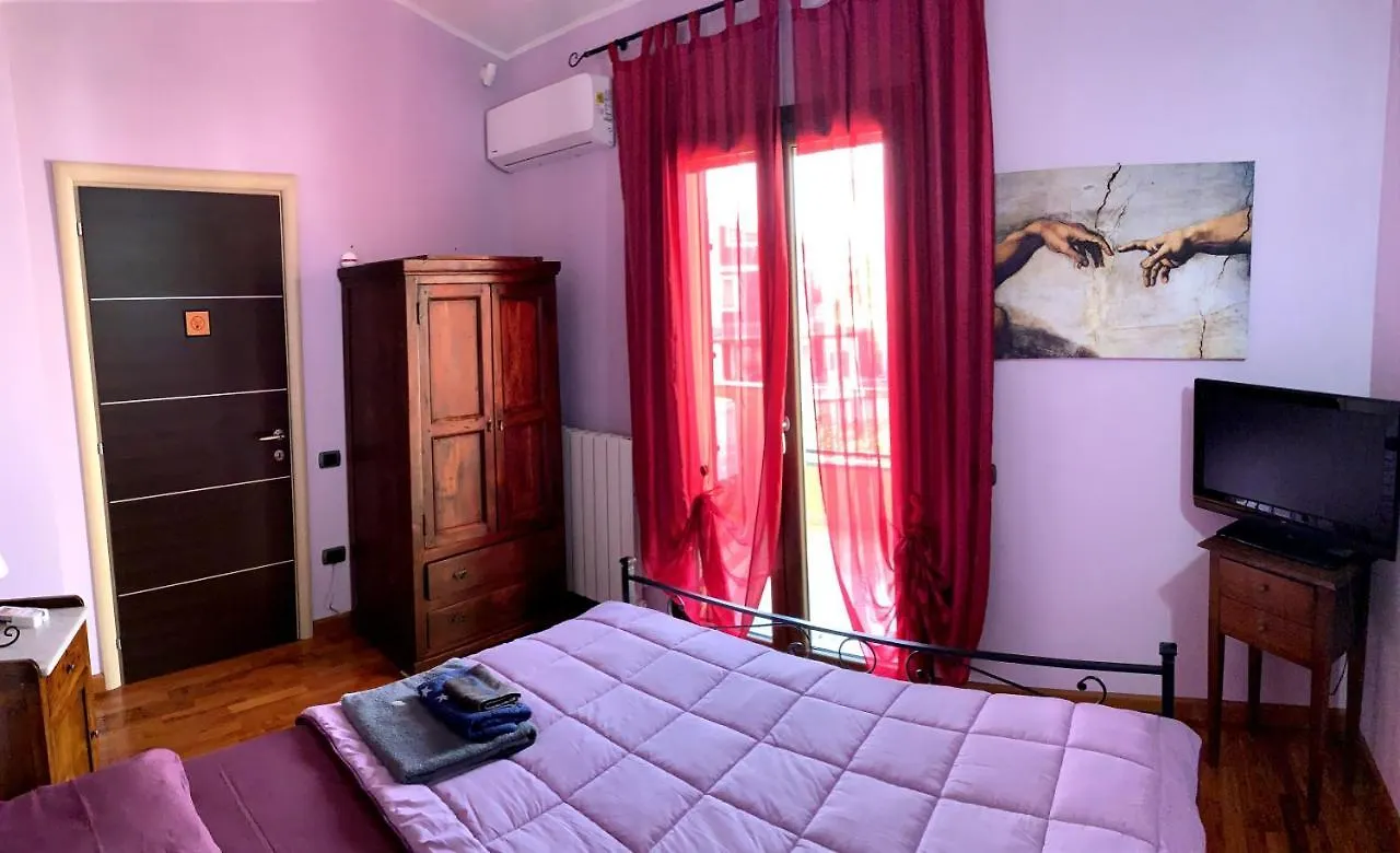 Alex Room Airport Elmas Italien