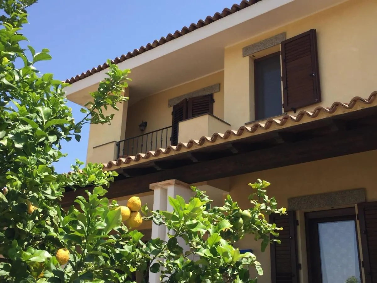 Bed & Breakfast Alex Room Airport Elmas