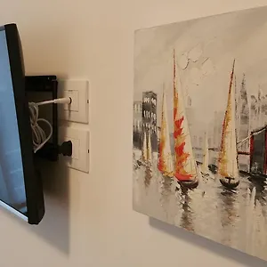 https://fralillo-house.hotelinveneto.com