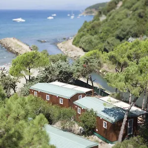 https://puntala-camp-resort.it-tuscanyhotel.com