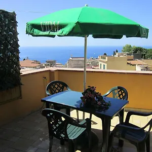 https://taormina-terrace-sea-view.sicilyhotelsitaly.net